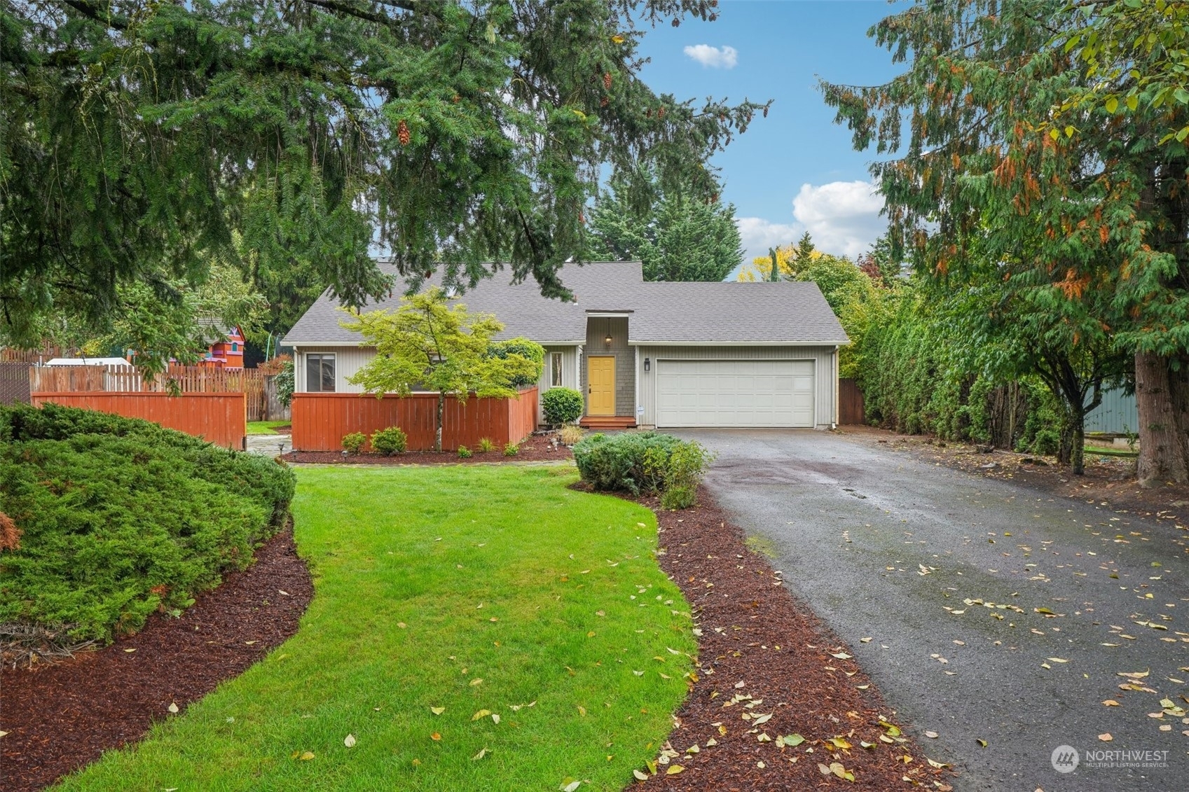 Property Photo:  4201 NE 45th Avenue  WA 98661 