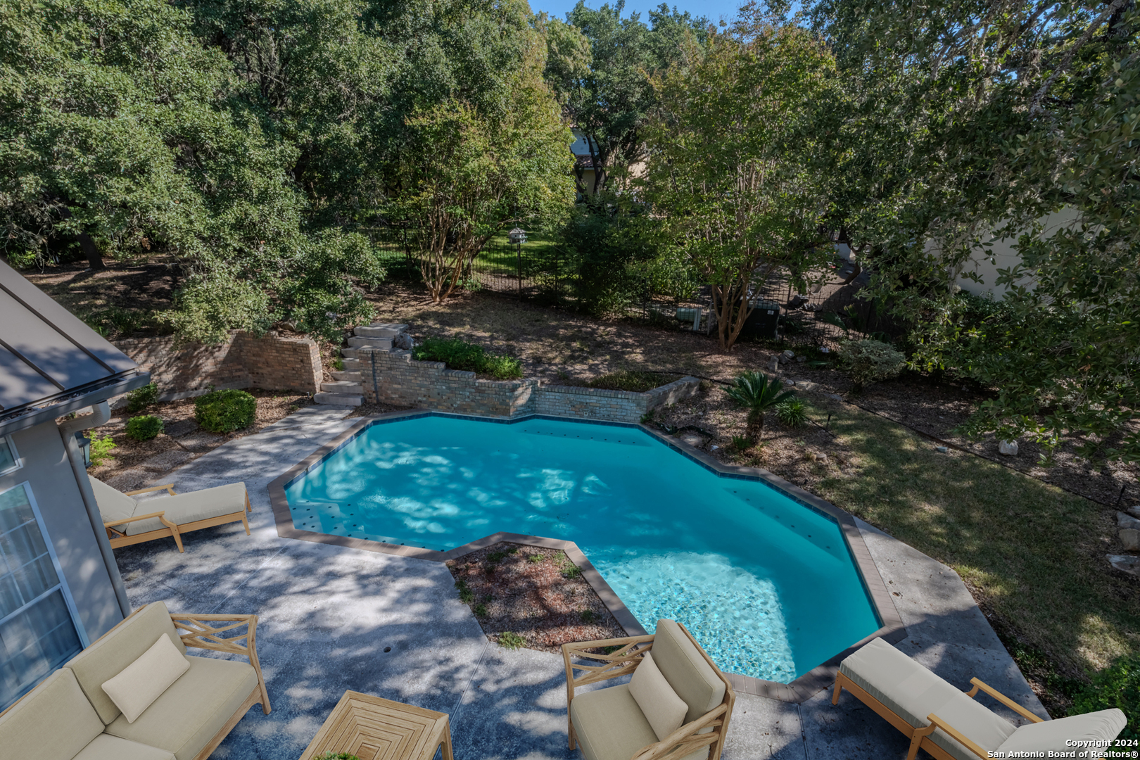 Property Photo:  6 Courtenay Ln  TX 78257 