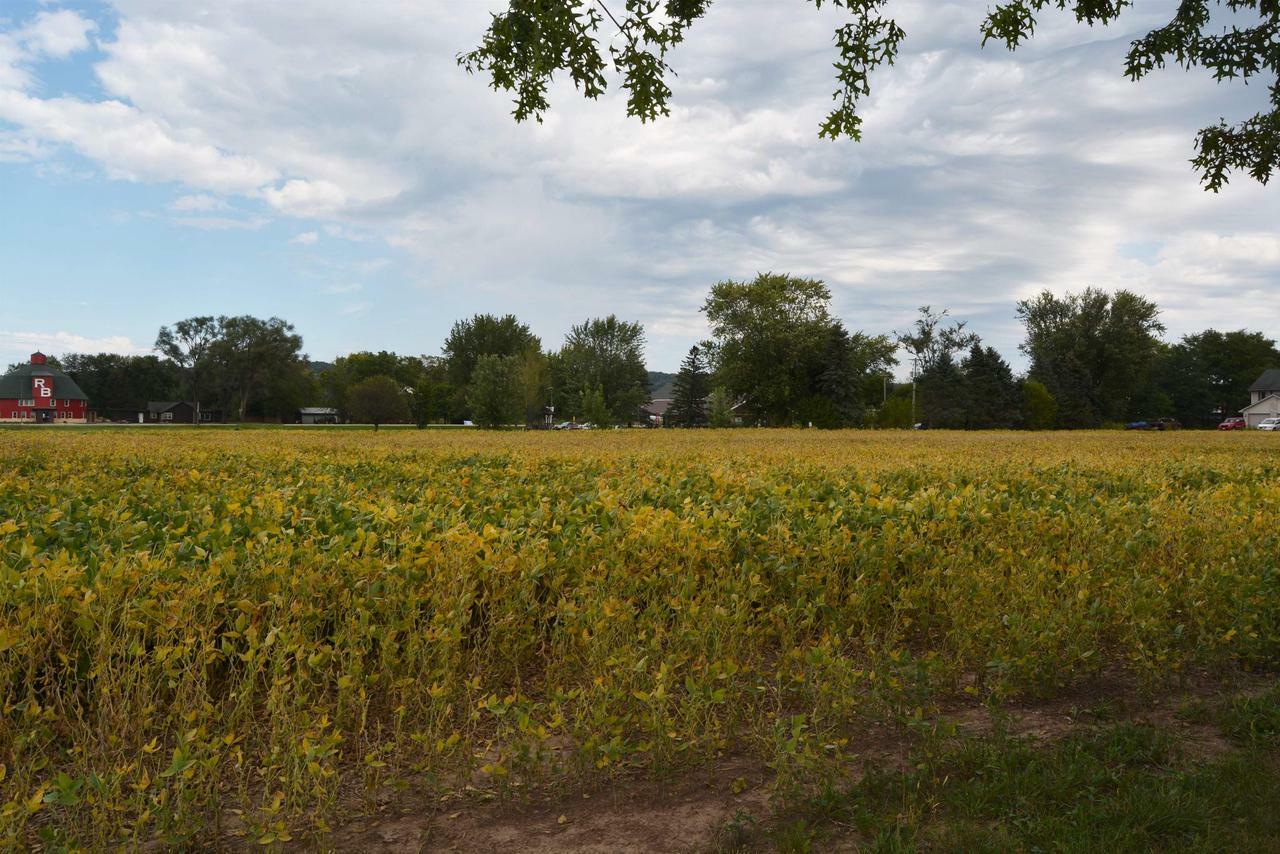 Property Photo:  Lot 32 Sommerset Road  WI 53588 