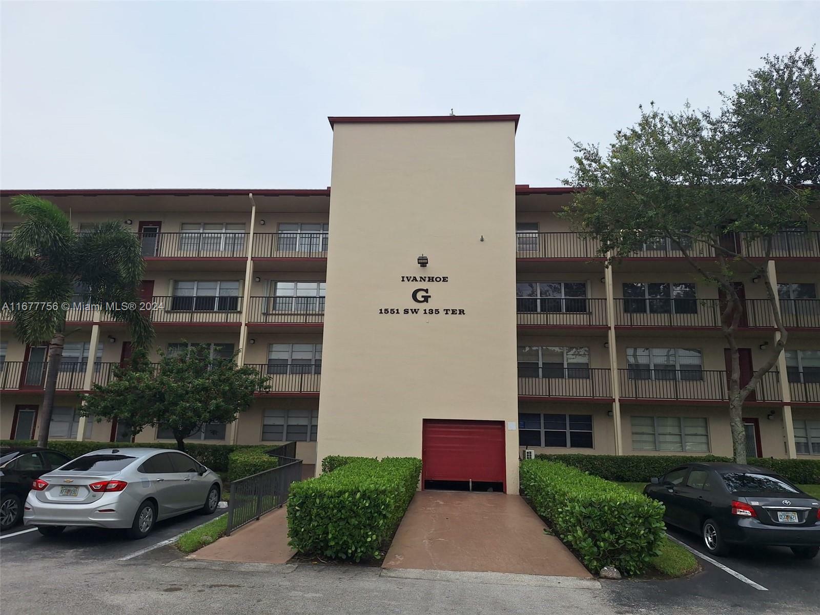 1551 SW 135th Ter 413G  Pembroke Pines FL 33027 photo