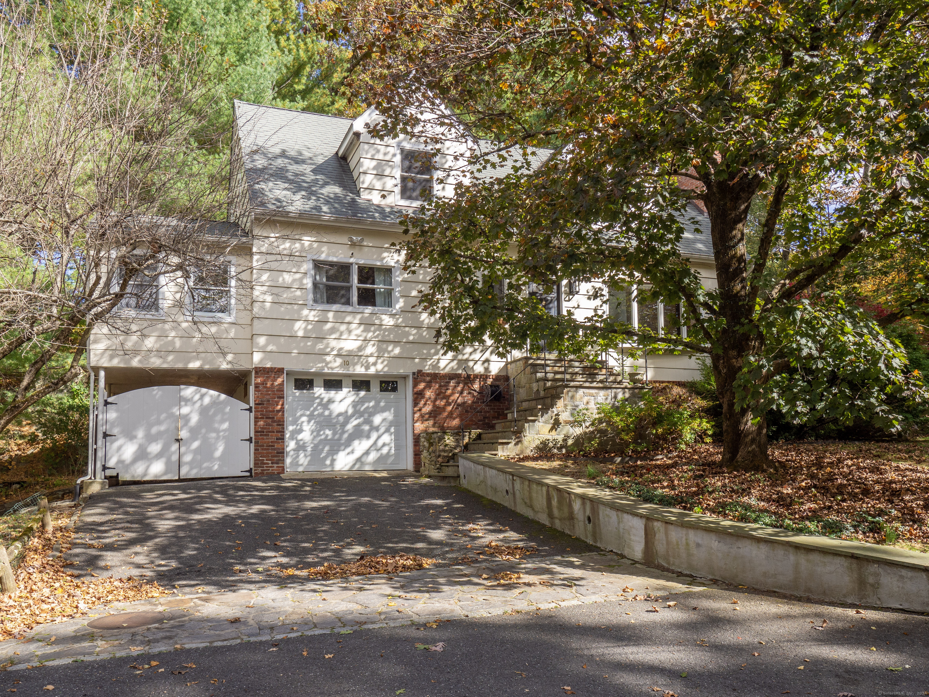 10 Marie Lane  Ridgefield CT 06877 photo