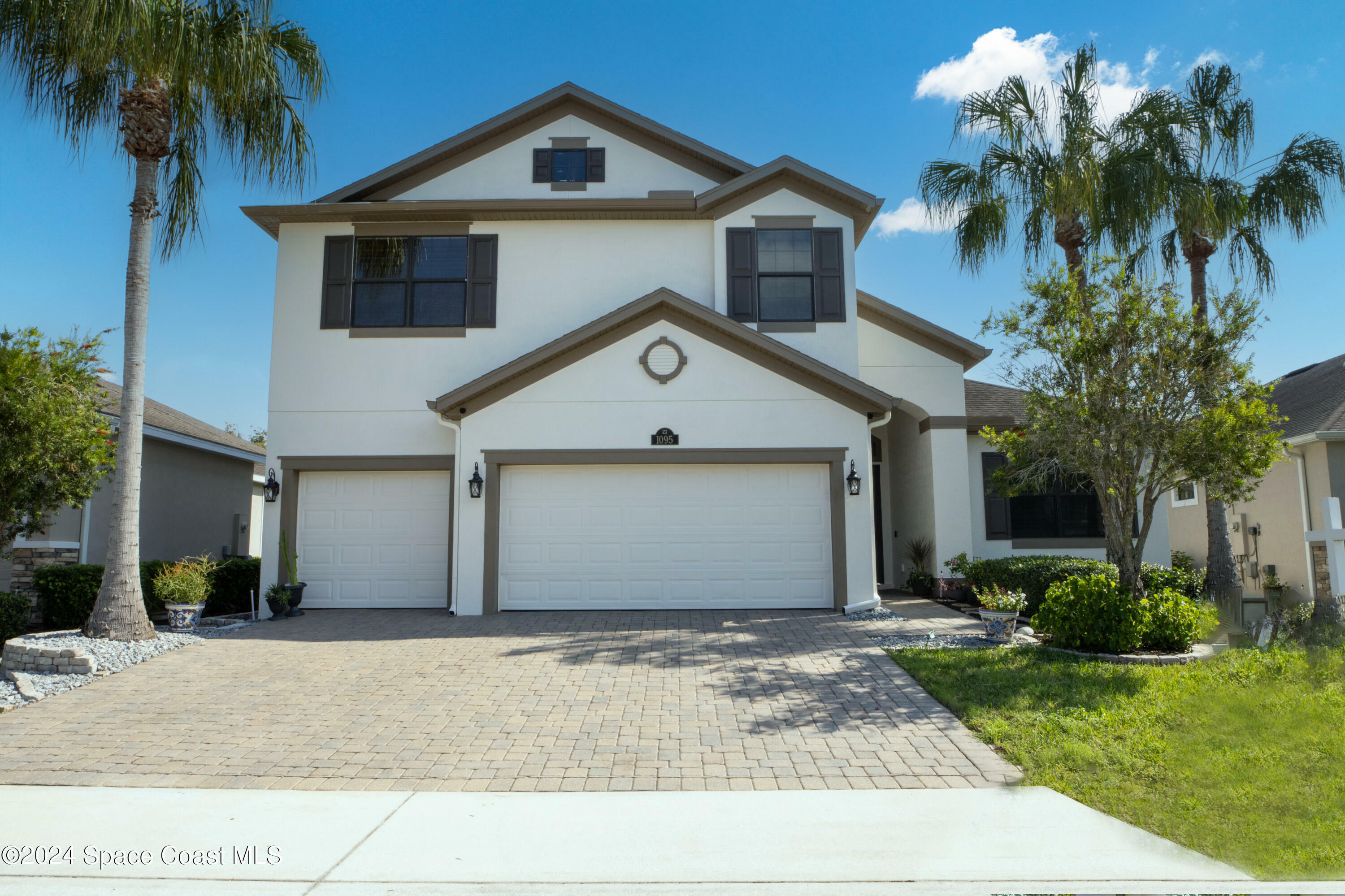 Property Photo:  1095 Shiloh Drive  FL 32940 