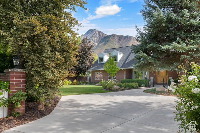 Property Photo:  2508 E Murray Holladay Rd S  UT 84117 