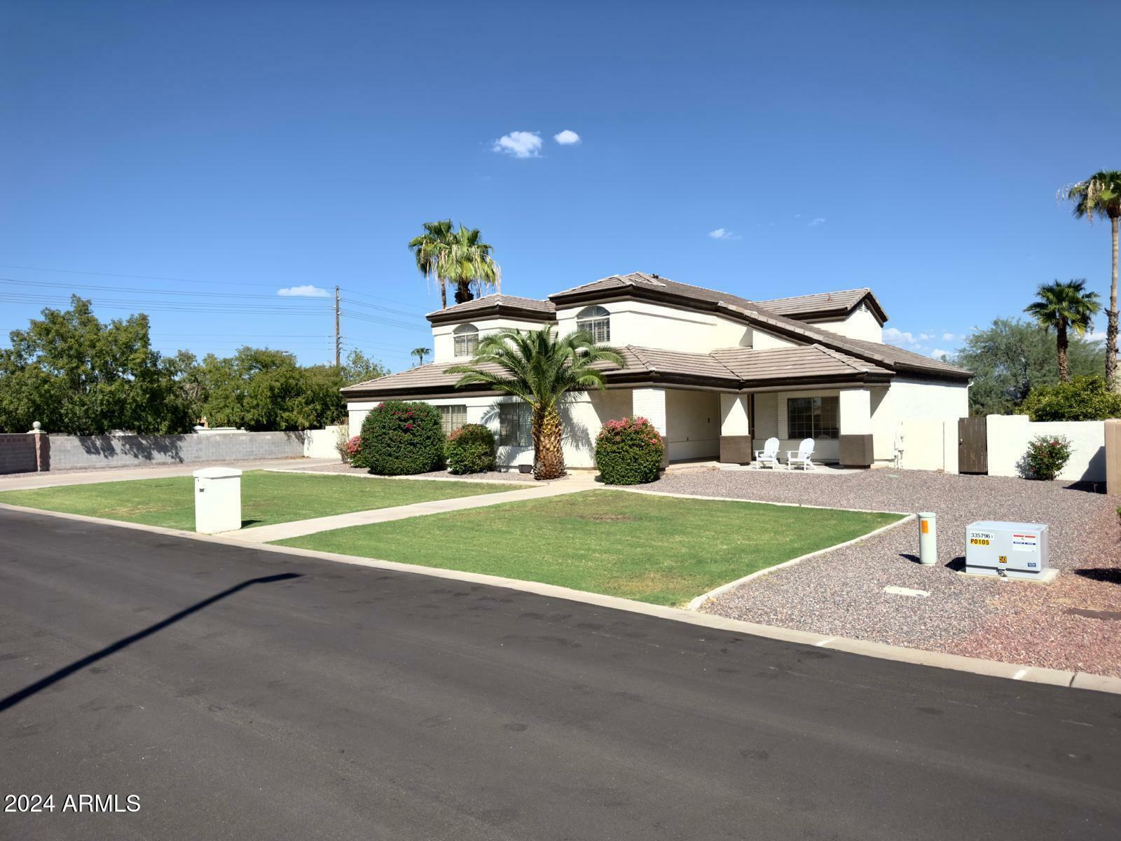 Property Photo:  781 N Bristol Lane  AZ 85234 