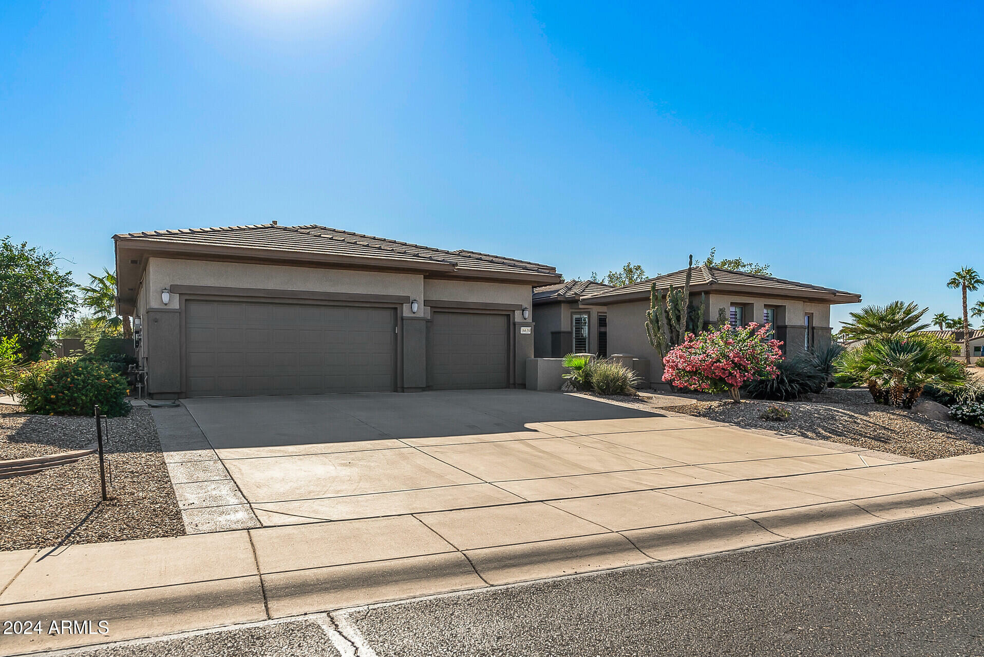 Property Photo:  16639 W Longview Drive  AZ 85387 