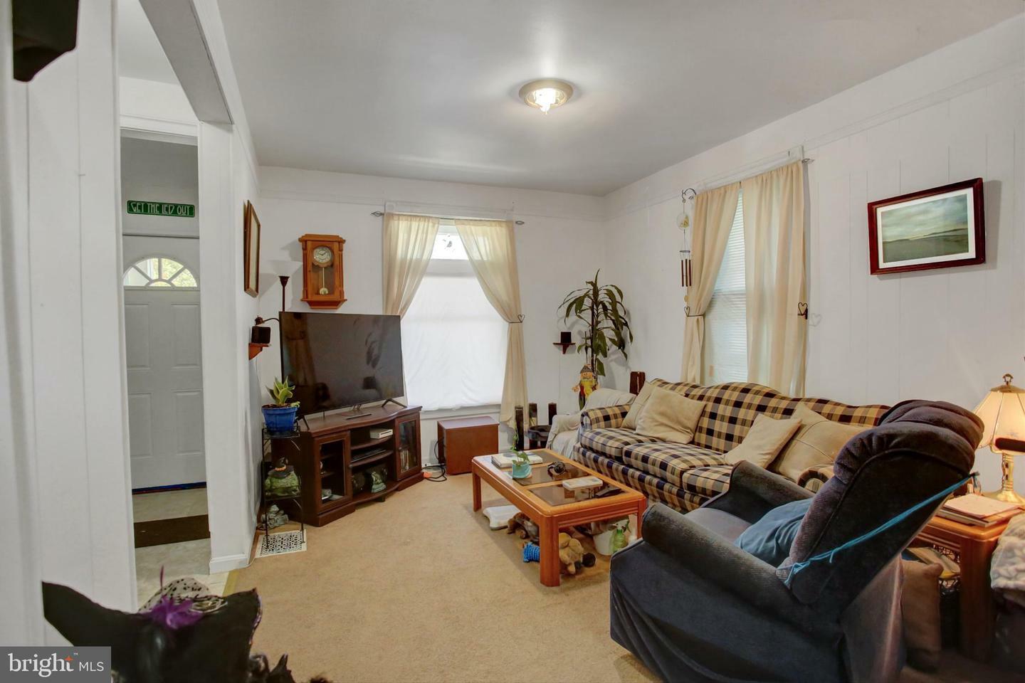 Property Photo:  416 Guilford Avenue  MD 21740 