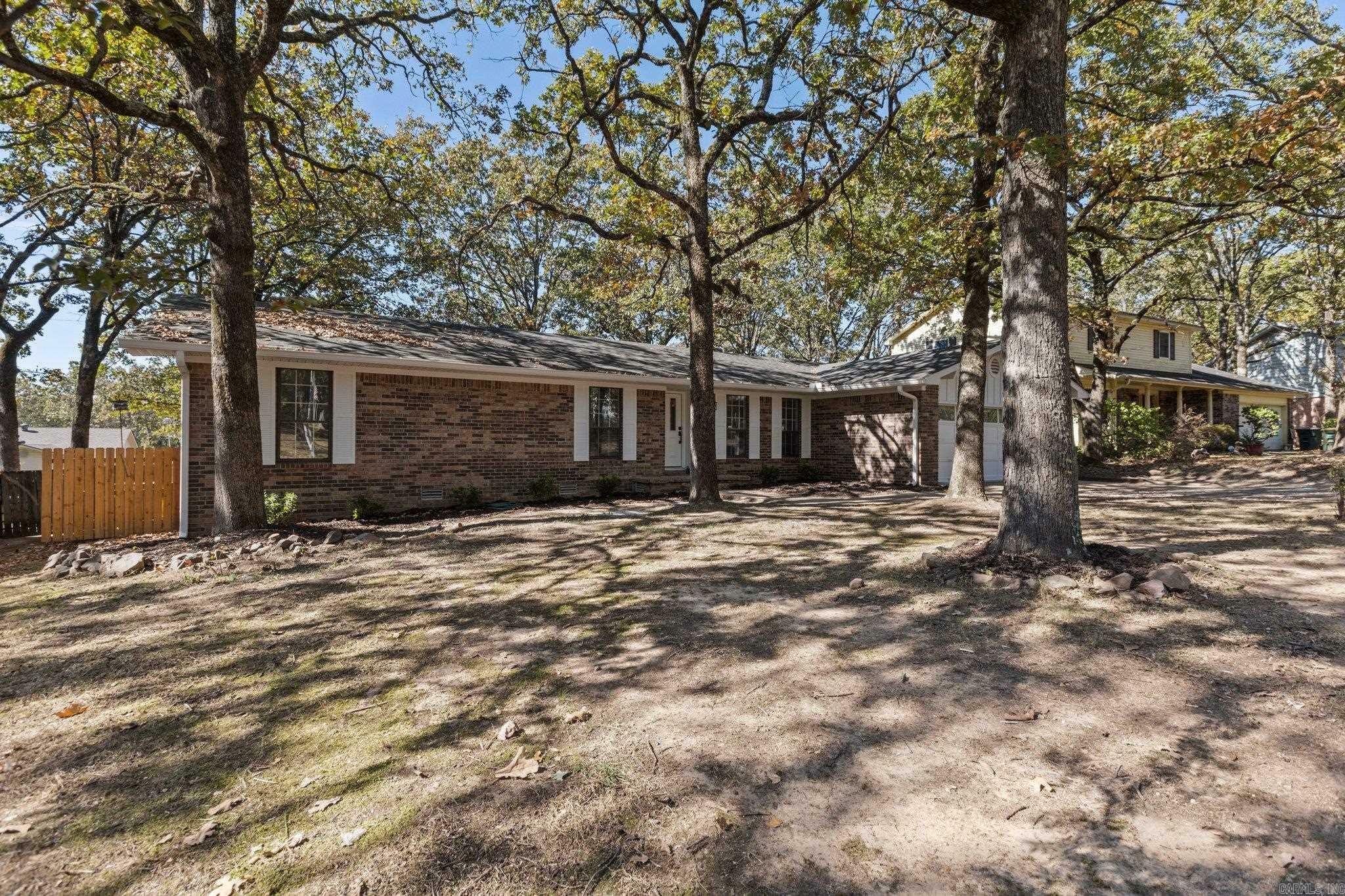 Property Photo:  7613 Tomhawk Drive  AR 72116 