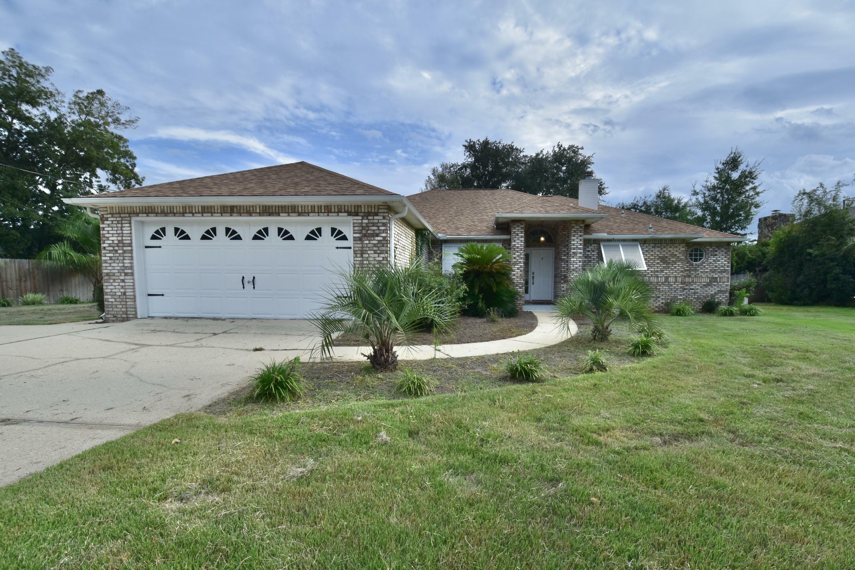 Property Photo:  21 Meigs Drive  FL 32579 