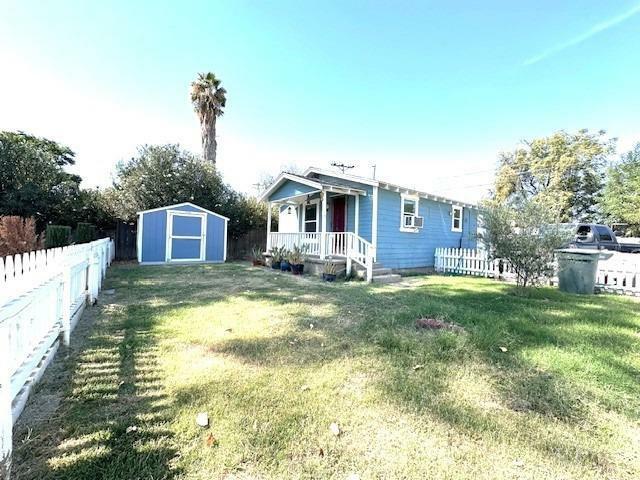 322 F Street  Lemoore CA 93245 photo