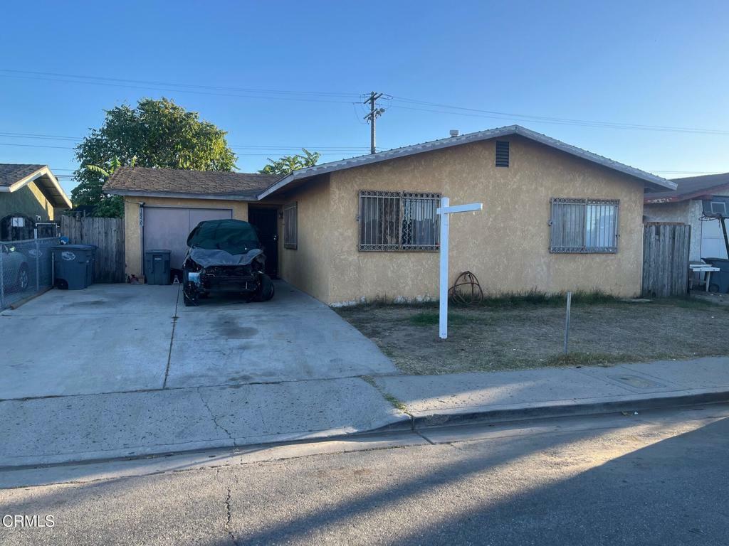 1850 Santa Lucia Avenue  Oxnard CA 93030 photo