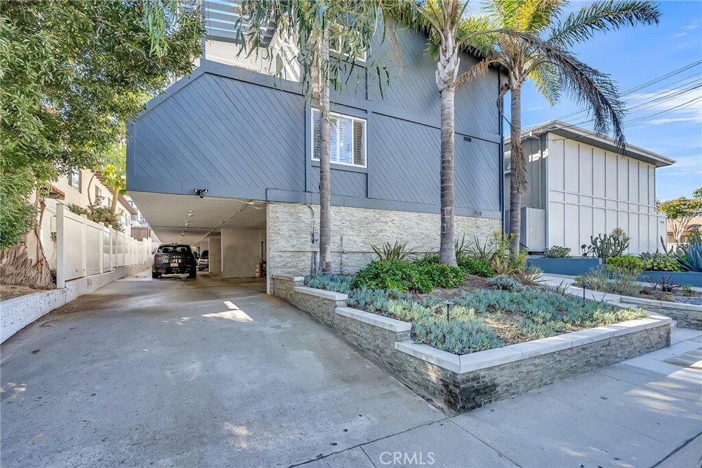 Property Photo:  1440 12th Street A  CA 90266 