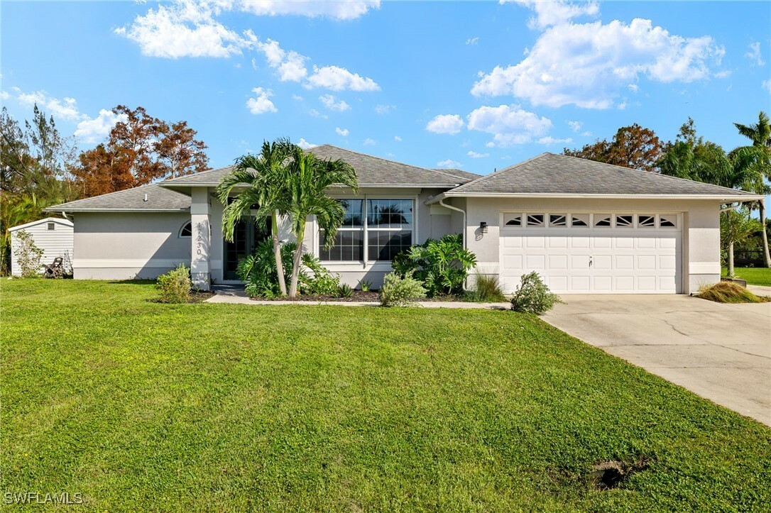 Property Photo:  17230 Castleview Drive  FL 33917 