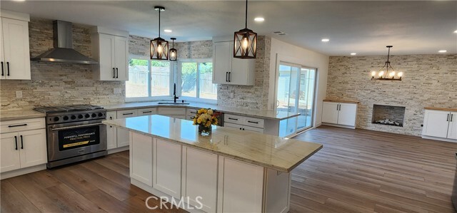 Property Photo:  18081 Holly Circle  CA 92886 