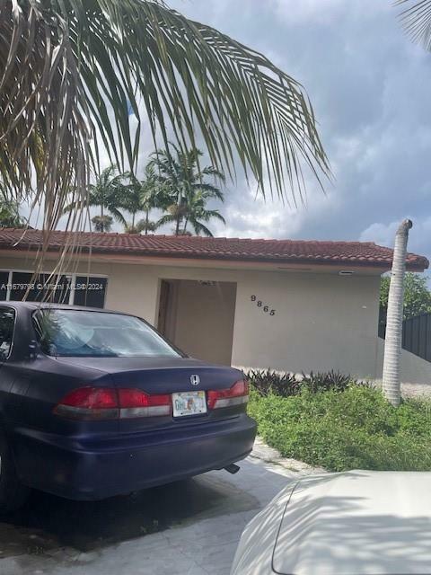 9865 SW 27th Ter  Miami FL 33165 photo