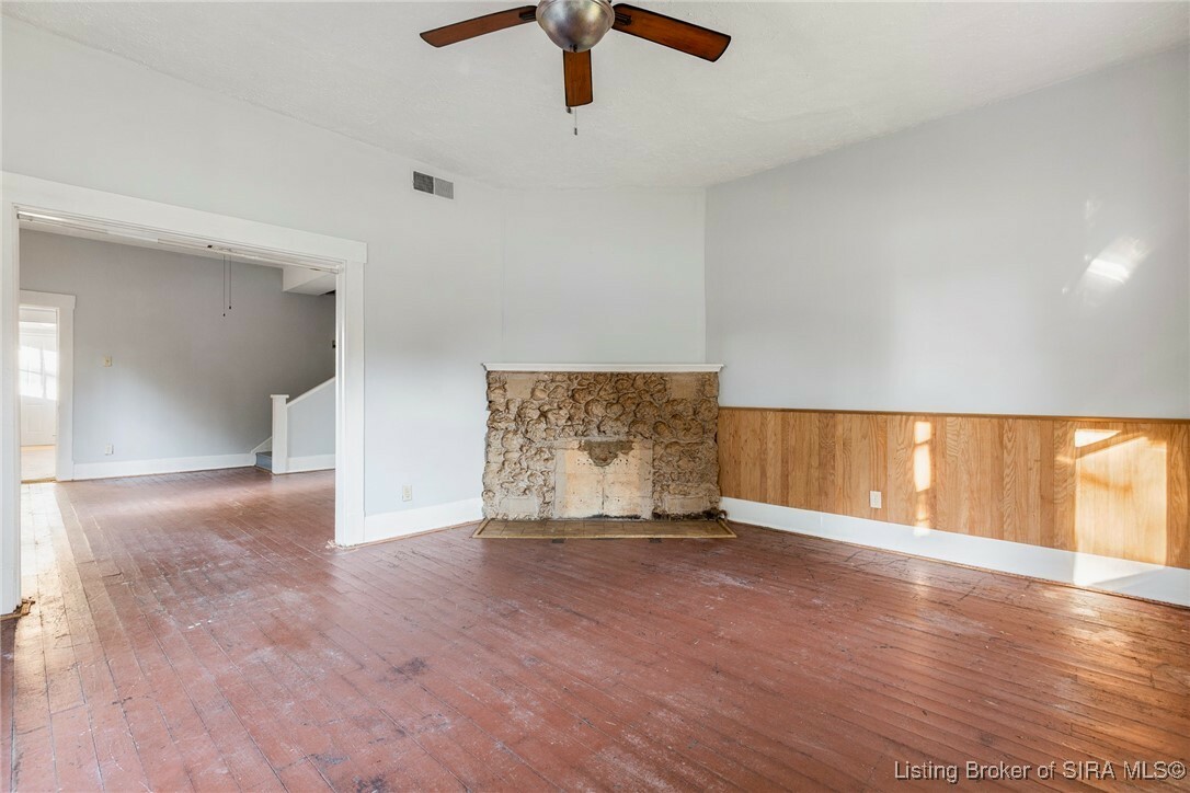 Property Photo:  101-103 E Stansifer Avenue  IN 47129 