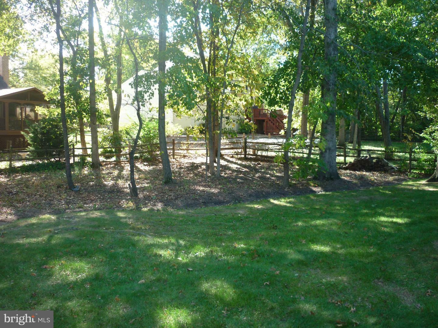 Property Photo:  15185 Stillfield Place  VA 20120 