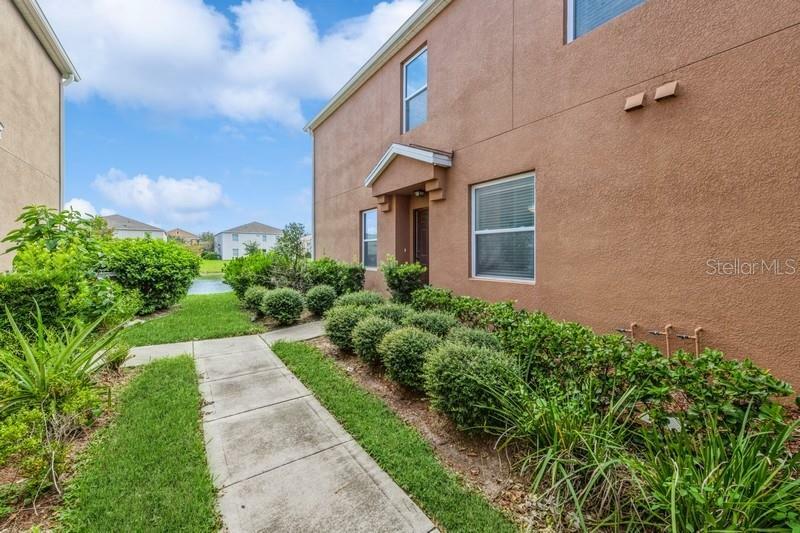 Property Photo:  3710 Seneca Club Loop C  FL 32808 