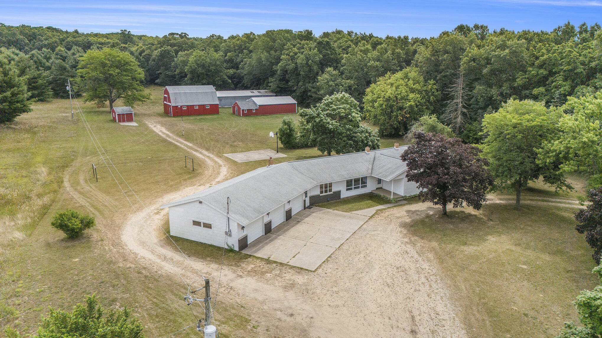 Property Photo:  2576 Bass Lake Road  MI 49339 