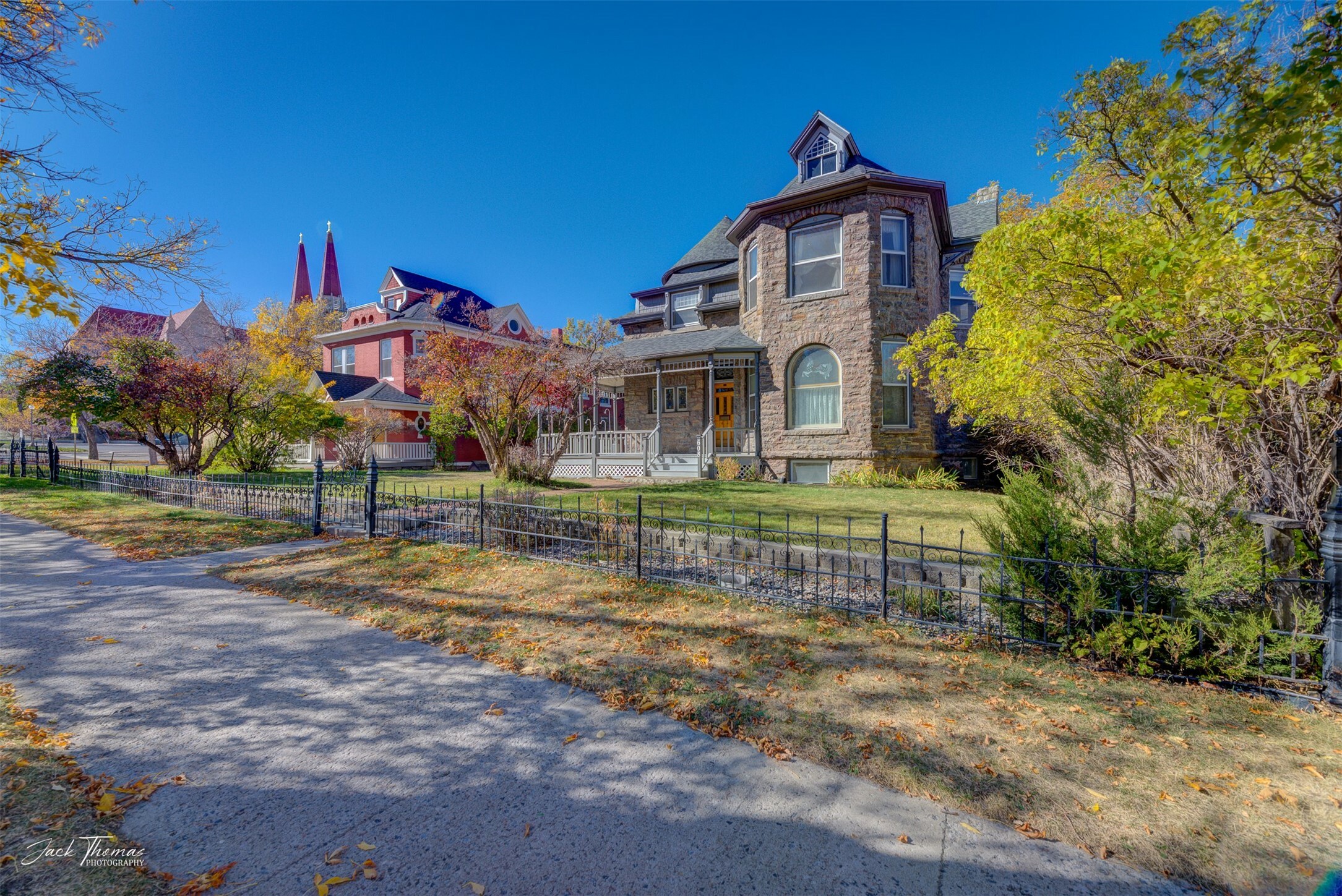 Property Photo:  608 N Ewing Street  MT 59601 