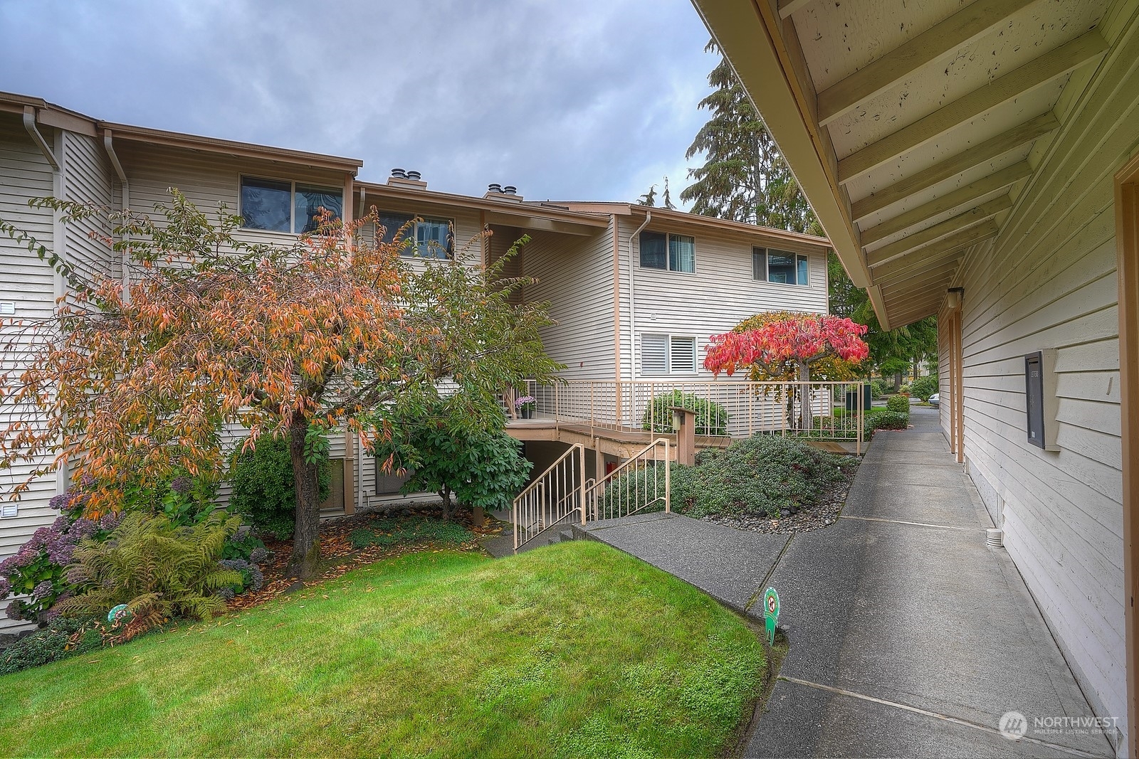 Property Photo:  7606 37th Street W 3H  WA 98466 