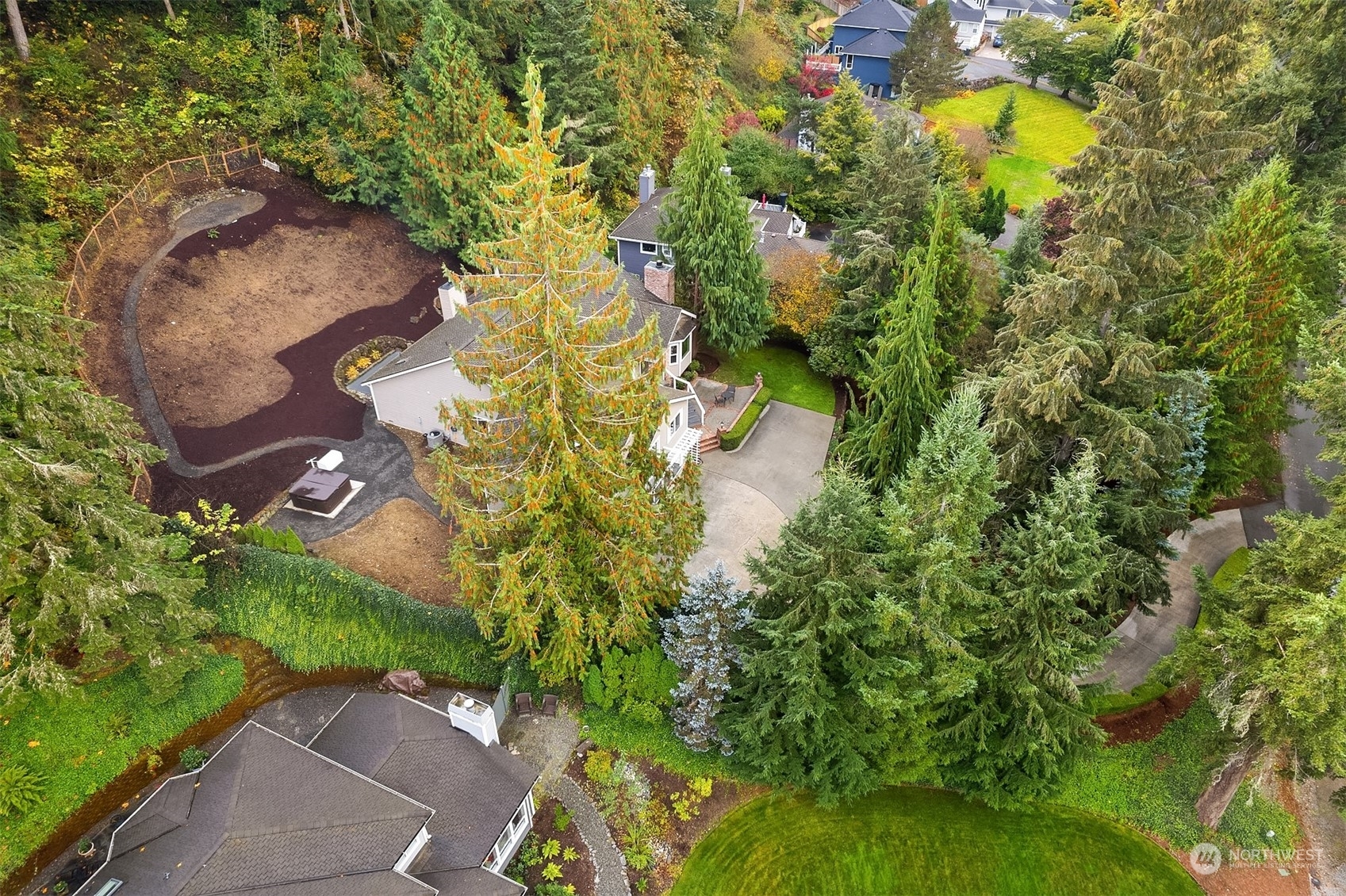 Property Photo:  21003 SE 138th Place  WA 98027 