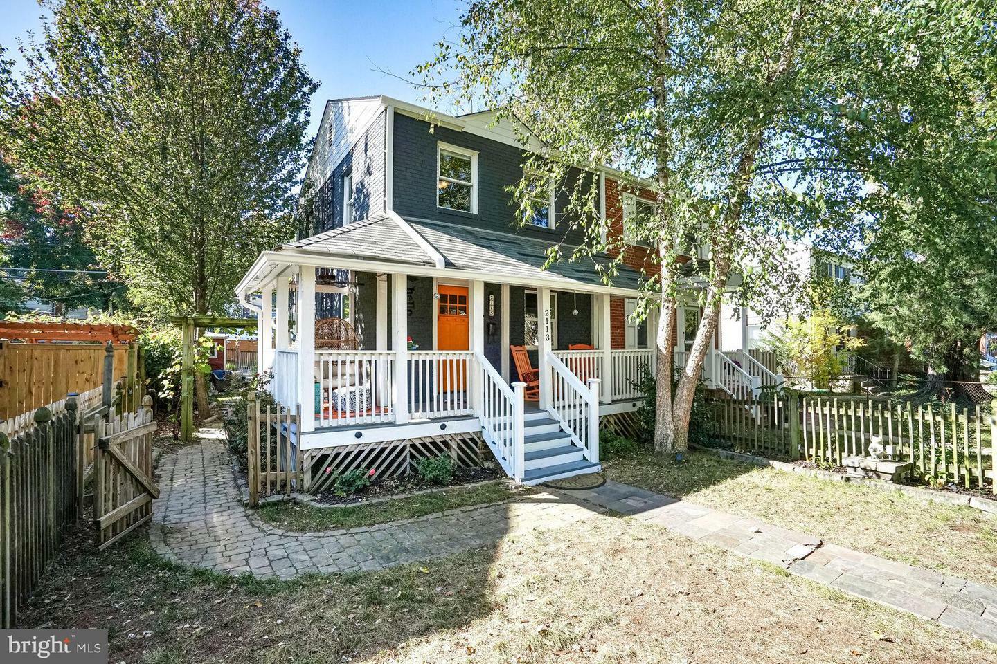 Property Photo:  2113 Arlington Terrace  VA 22303 