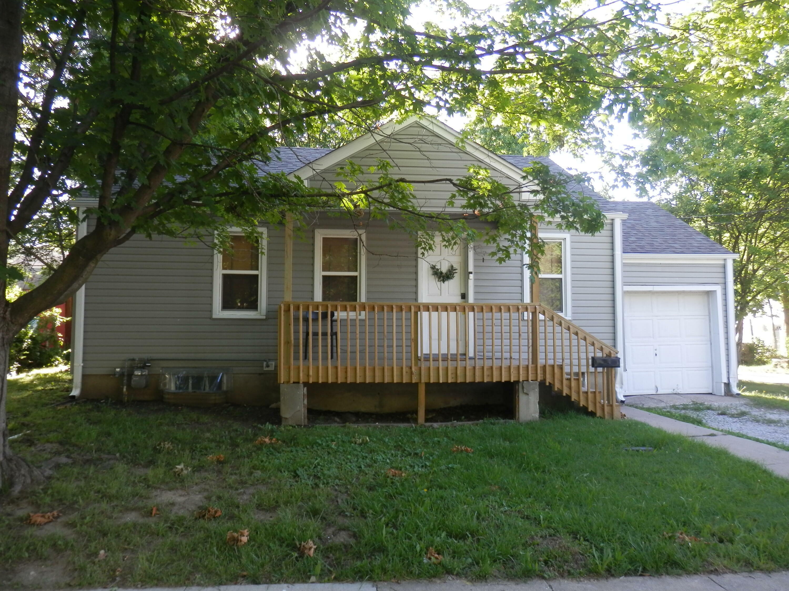 1006 N Garth Ave  Columbia MO 65203 photo