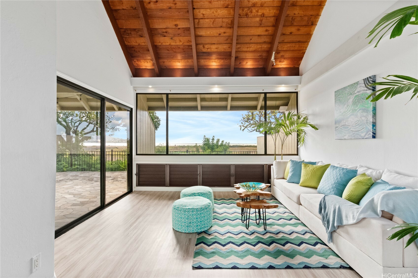 Property Photo: 6125 B Summer Street 6125B HI 96821