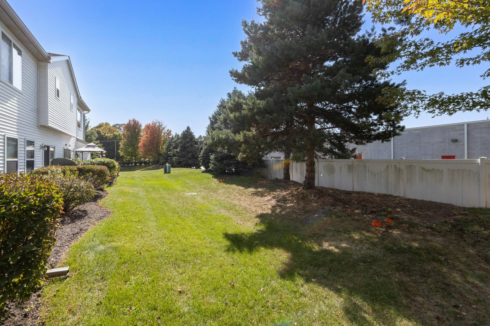 Property Photo:  1085 Dalton Avenue  IL 60560 