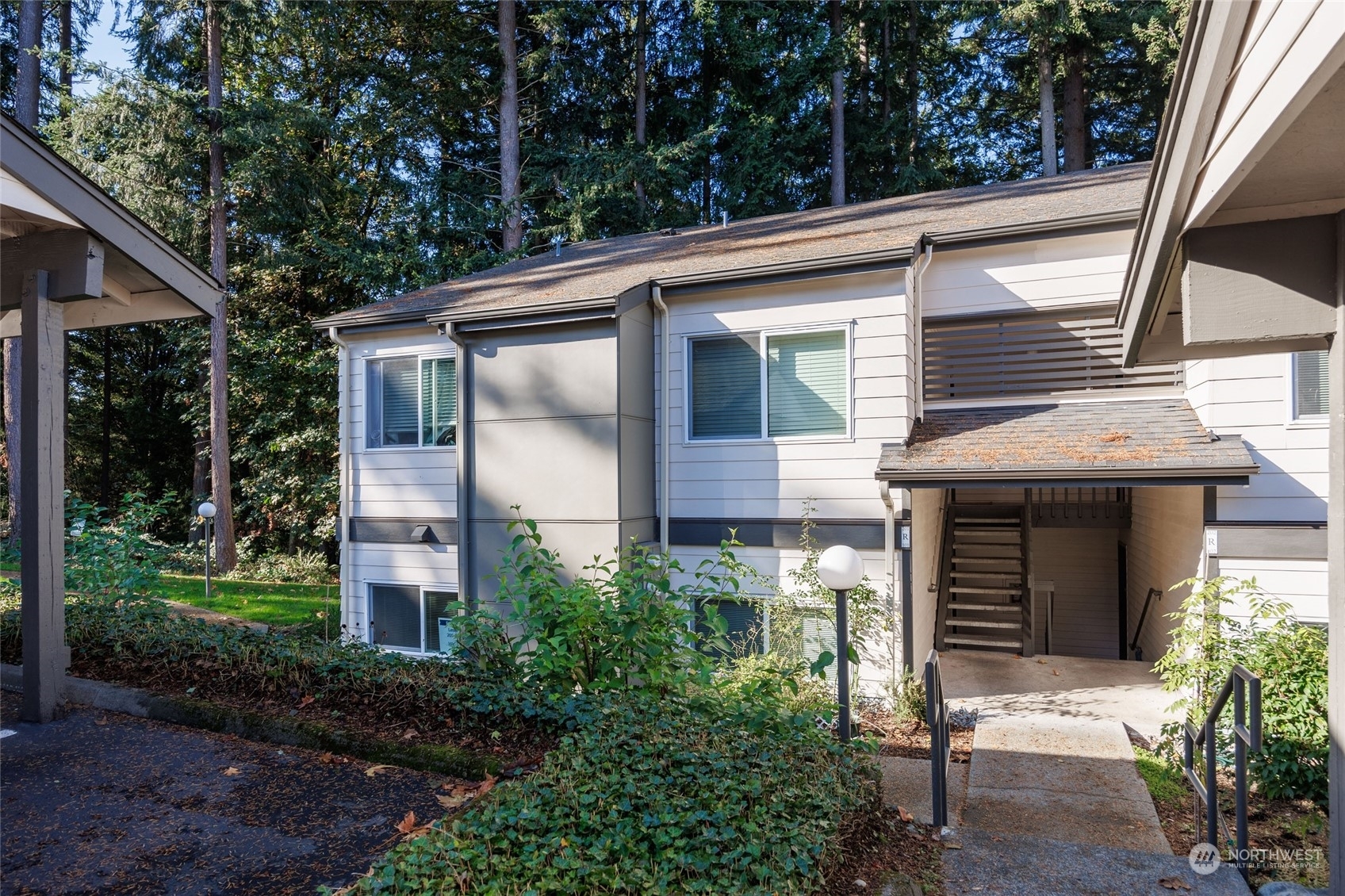 31500 33rd Place SW R101  Federal Way WA 98023 photo