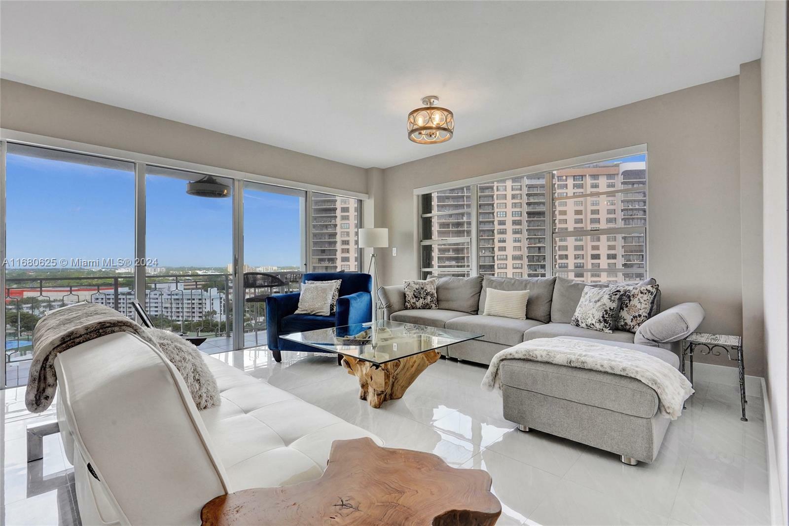 Property Photo:  11111 Biscayne Blvd 14H  FL 33181 