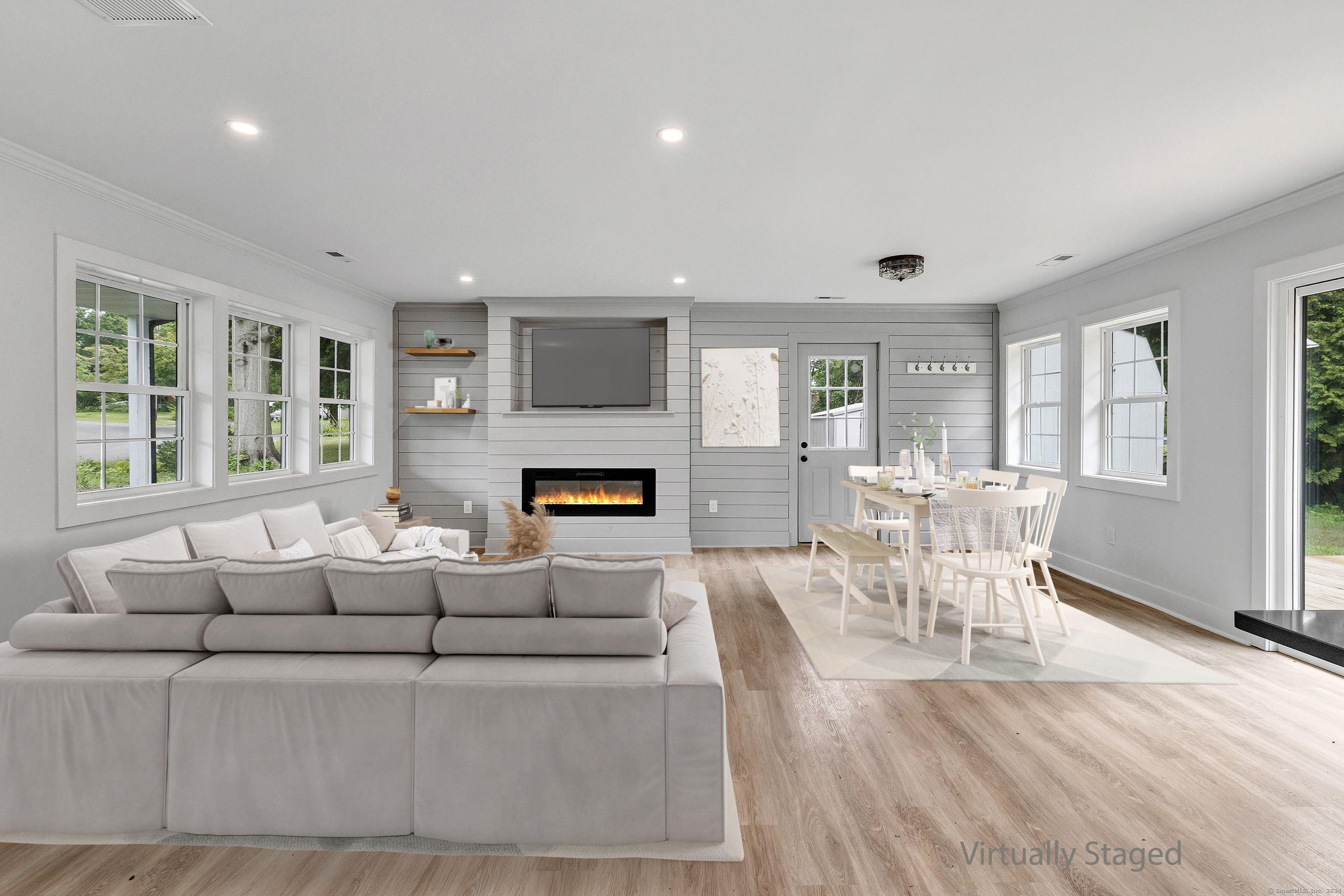 Property Photo:  390 Albert Avenue  CT 06614 