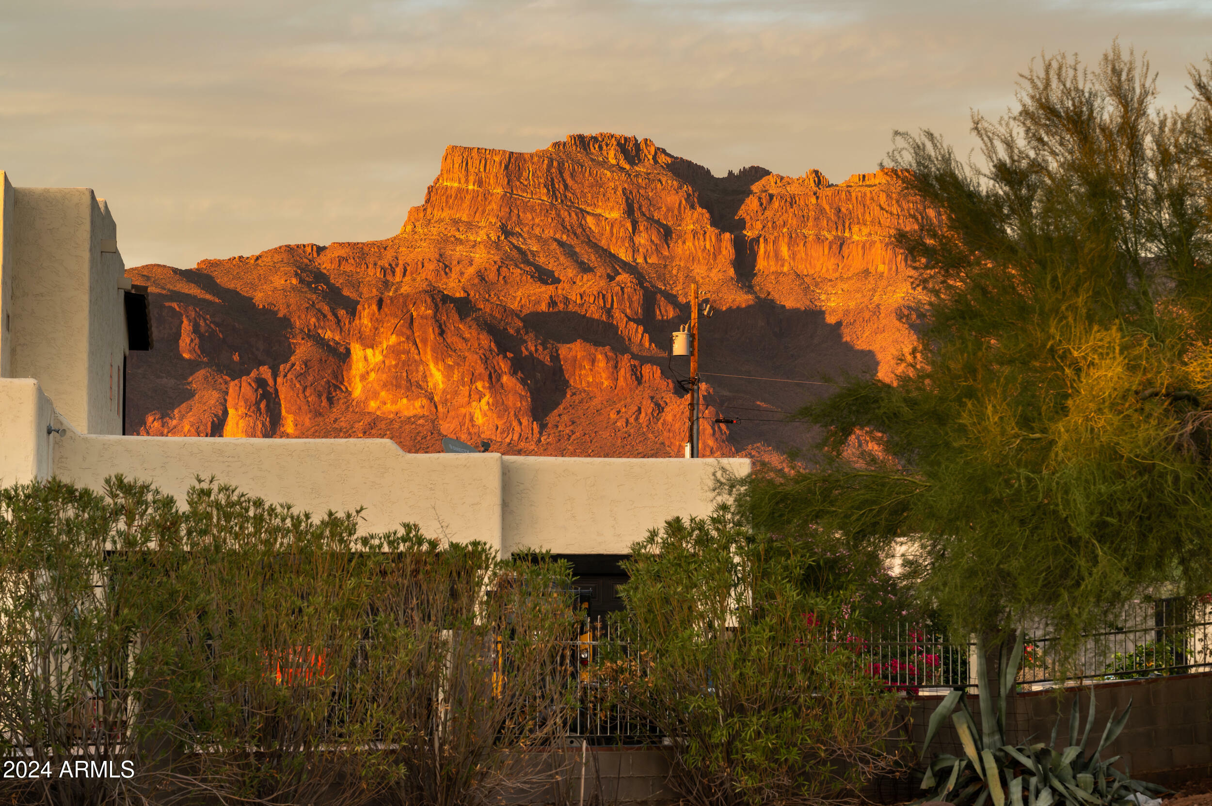 Property Photo:  2330 S Gold Ore Court  AZ 85119 