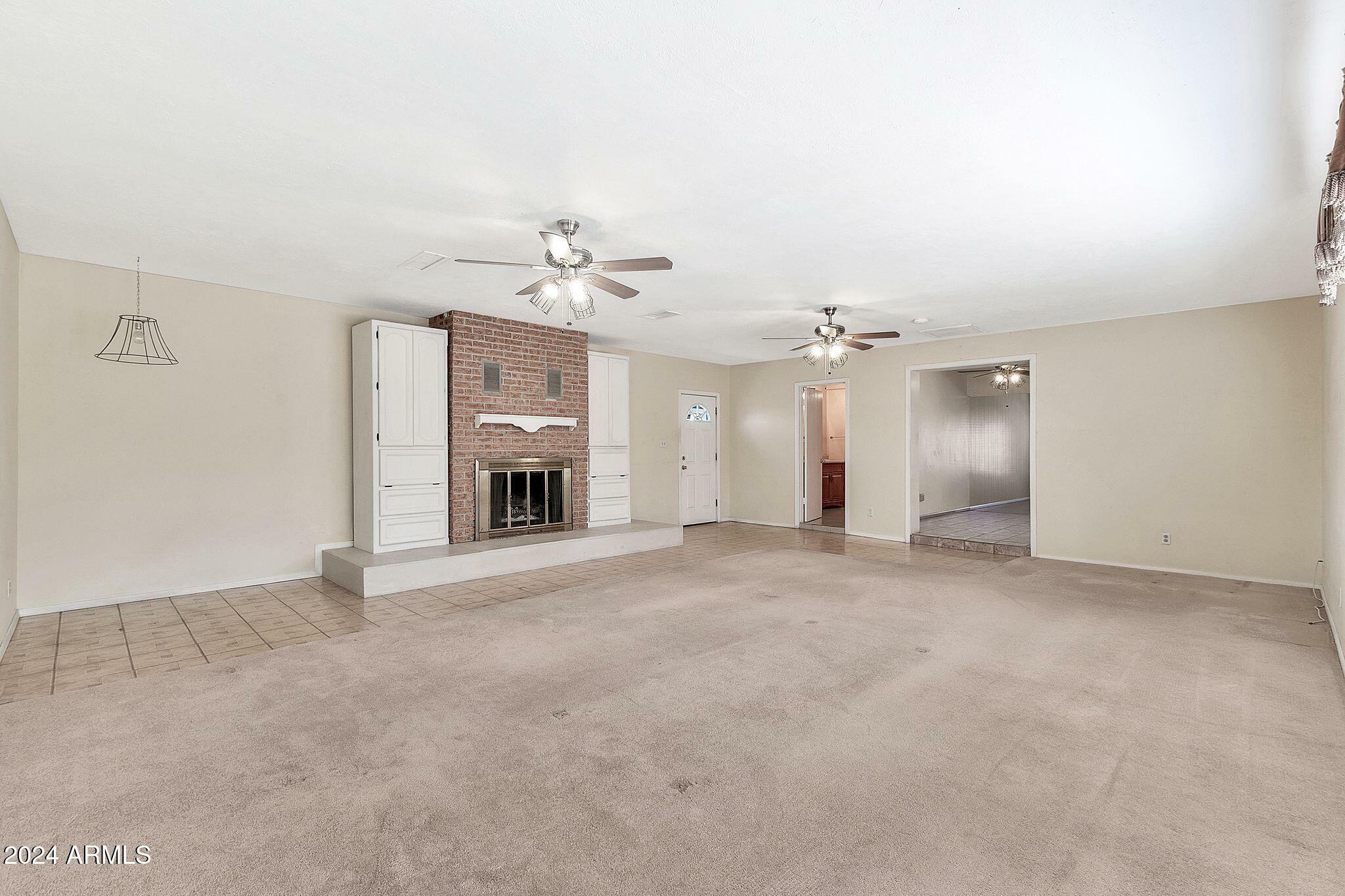 Property Photo:  1221 E Kaler Drive  AZ 85020 