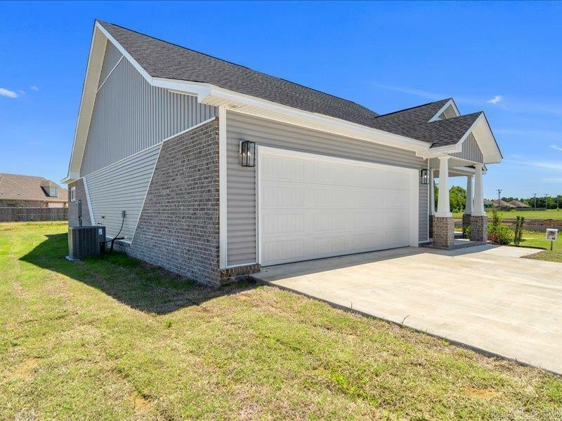 Property Photo:  140 Pintail Pointe  AR 72442 