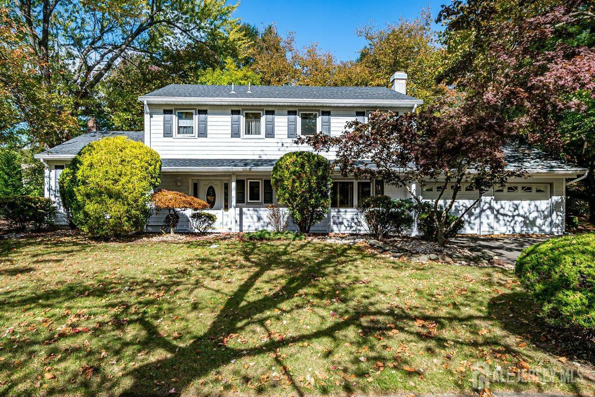 Property Photo:  21 Beacon Hill Drive  NJ 08816 