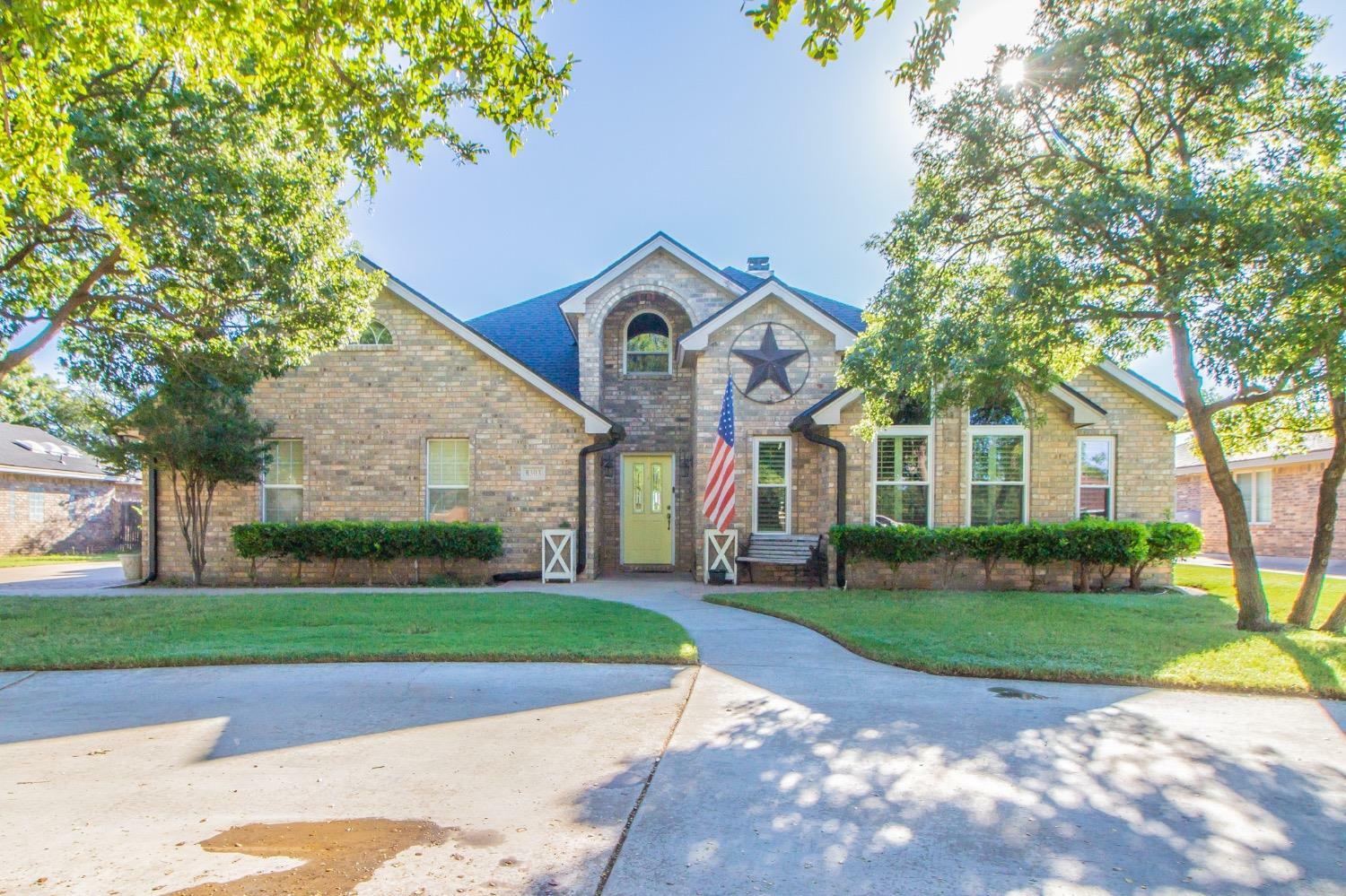 Property Photo: 8303 Rochester Avenue TX 79424
