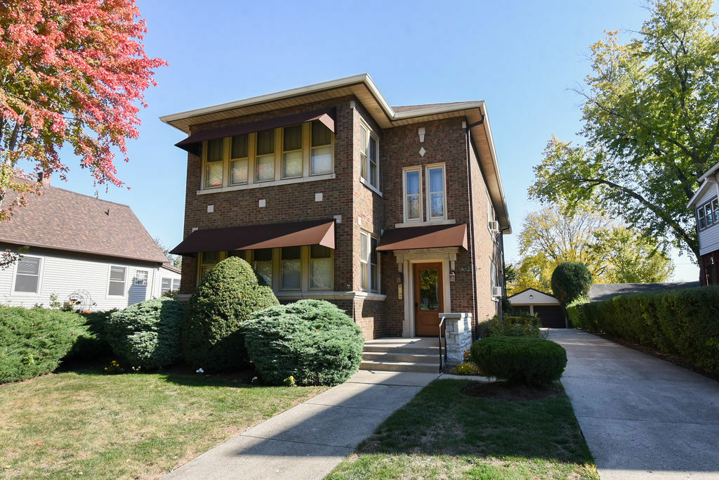 Property Photo:  51 N Brainard Avenue  IL 60525 