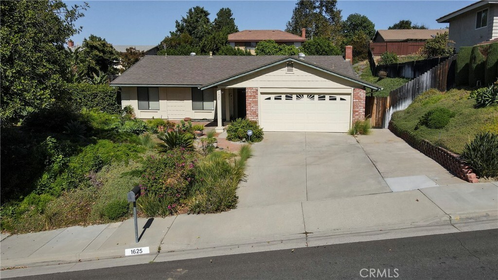 Property Photo:  1625 Century Avenue  CA 92506 