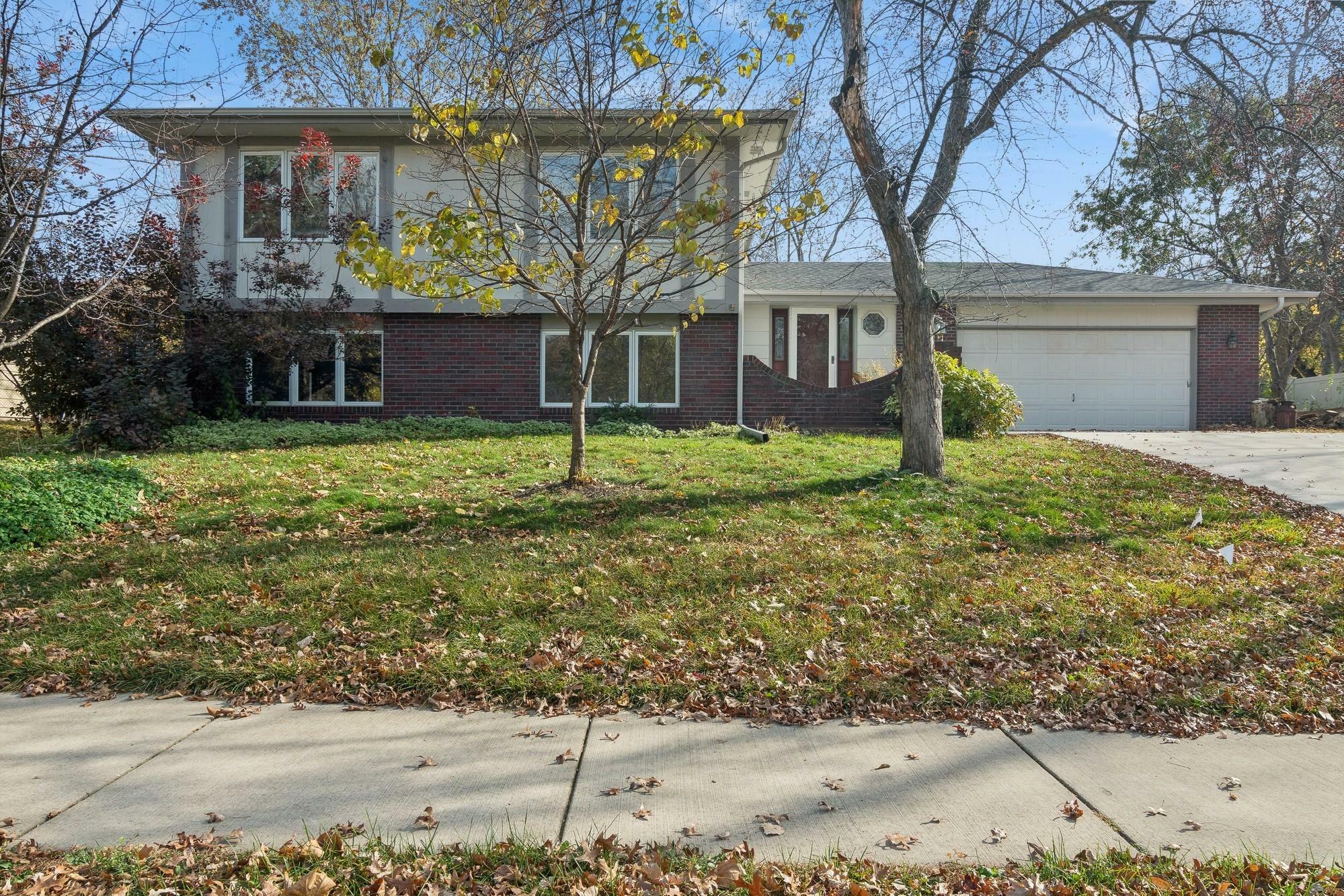 158 Chaparral Drive  Apple Valley MN 55124 photo