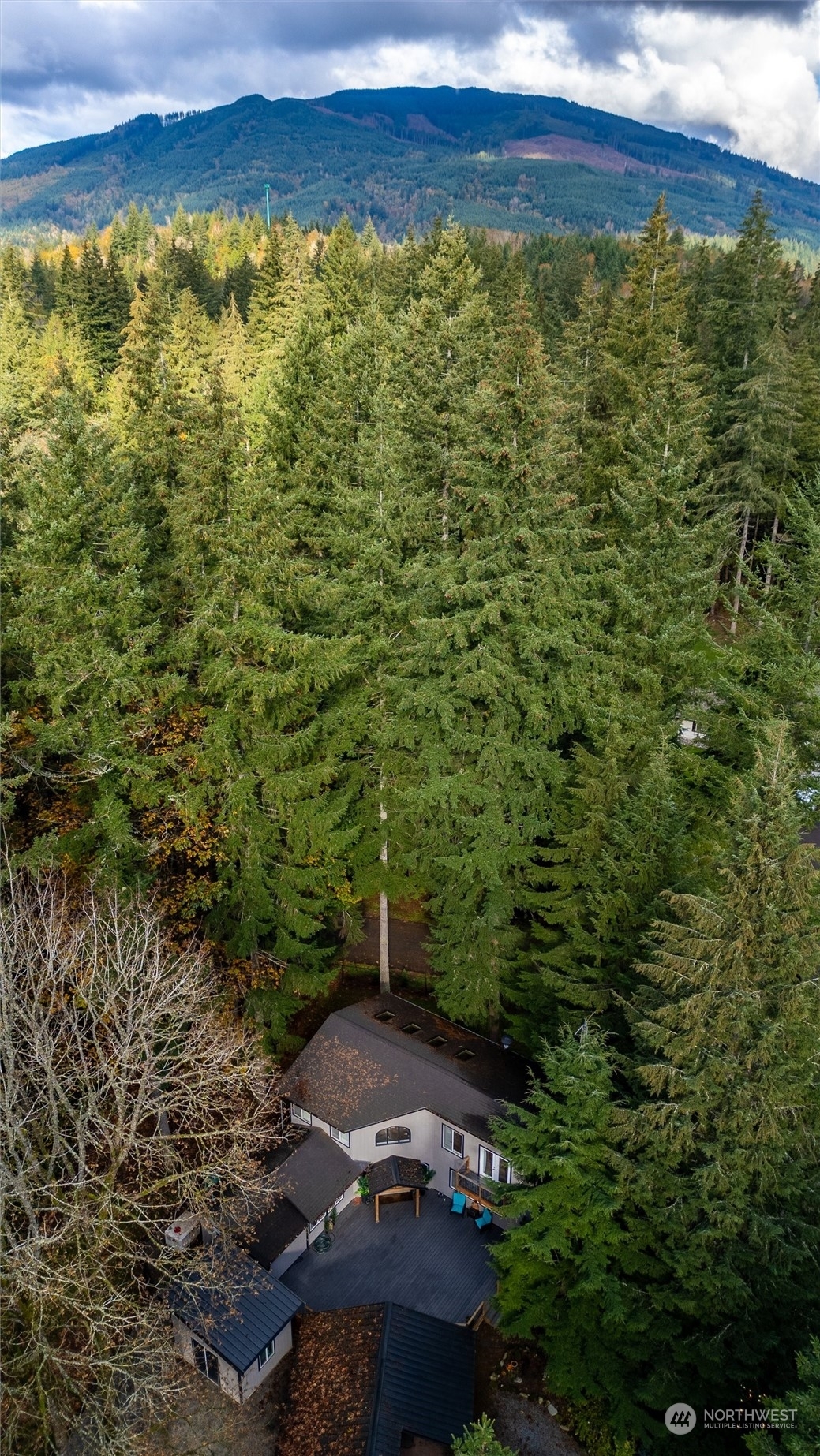 Property Photo:  23062  Ida Lane  WA 98284 