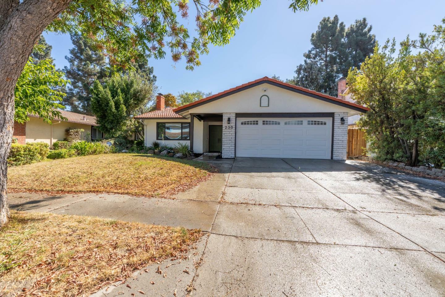 230 Lloyd Avenue  Fremont CA 94536 photo