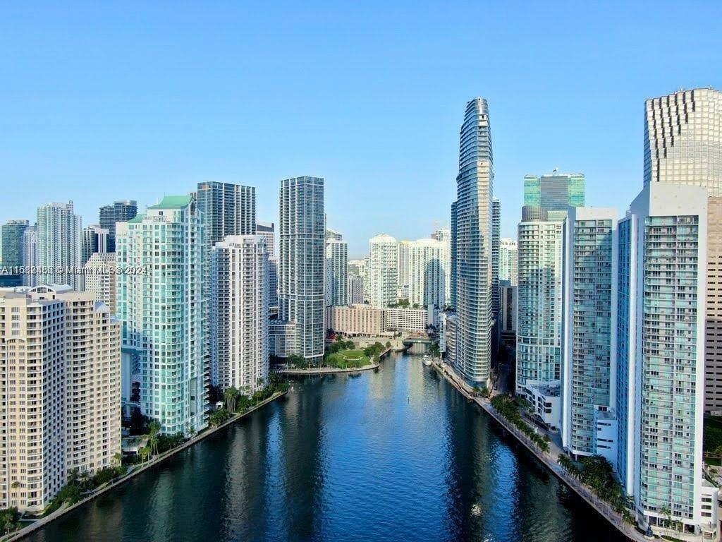 Property Photo:  325 S Biscayne Blvd 4318  FL 33131 