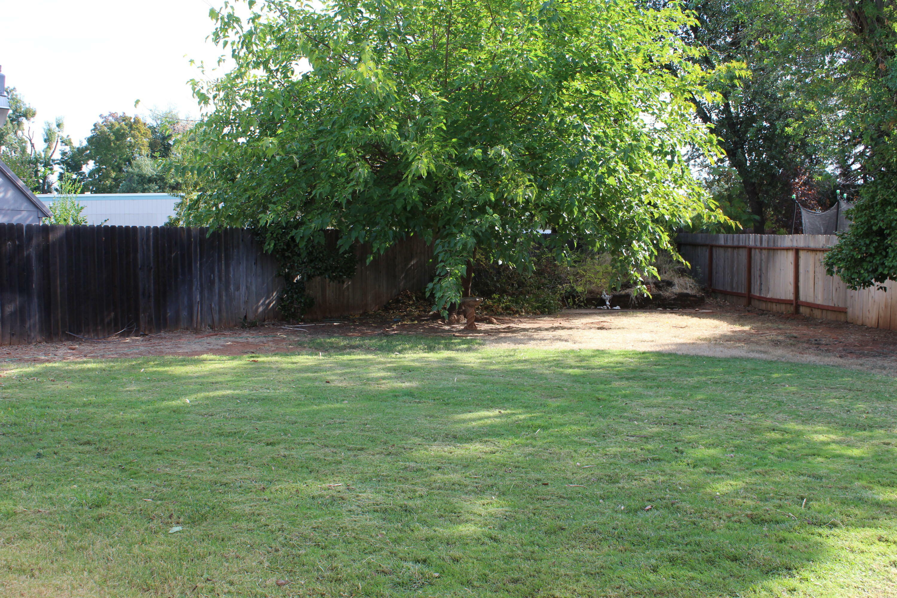 Property Photo:  609 Dee Court  CA 96002 