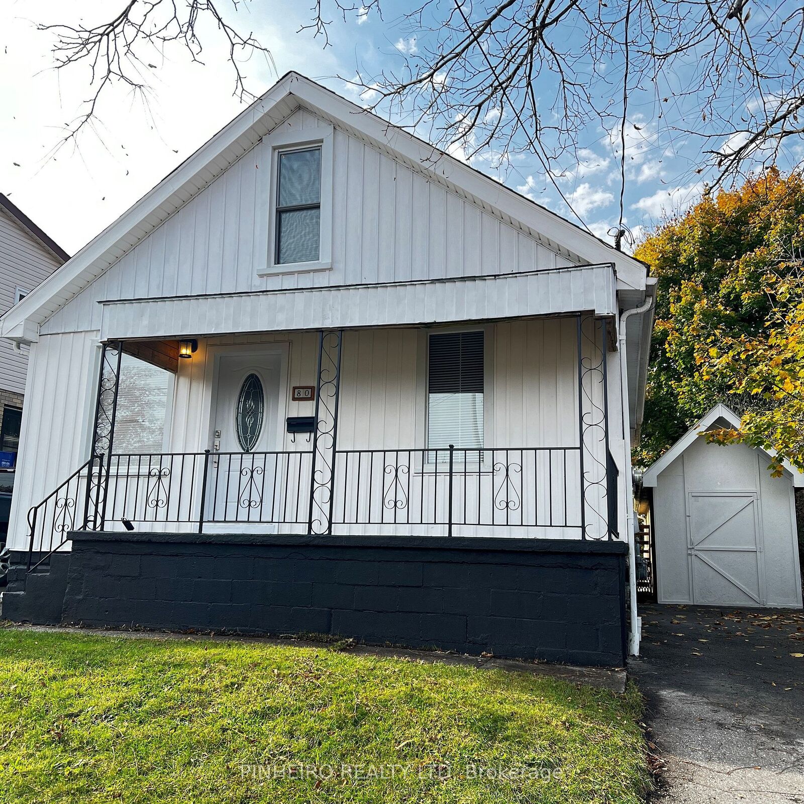 Property Photo:  80 Mackay Ave  ON N6J 2V6 