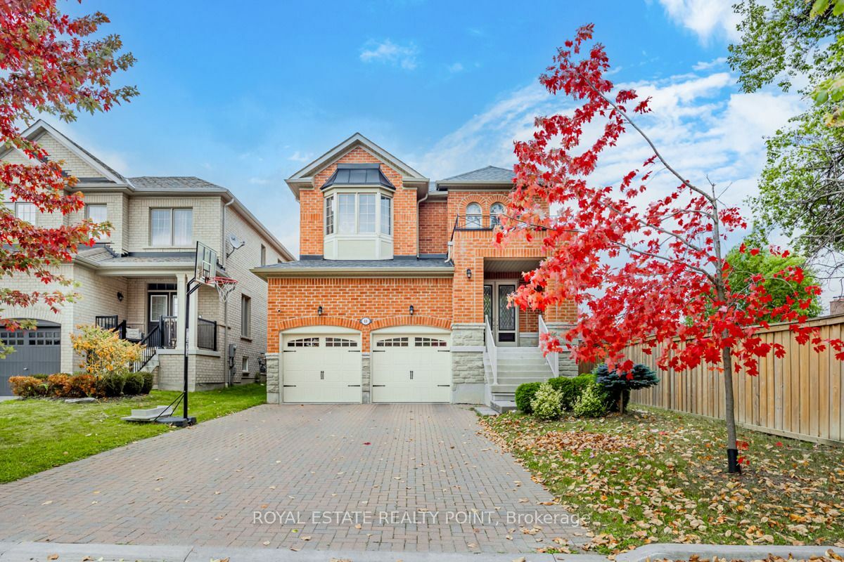 Property Photo:  69 Braebrook Dr  ON L1R 0M9 