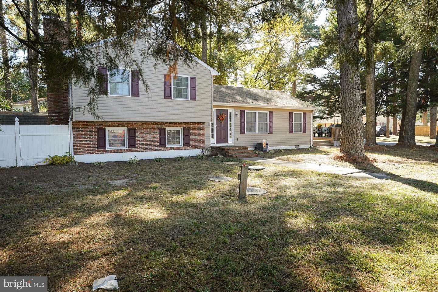 Property Photo:  715 Regency Drive  MD 21804 