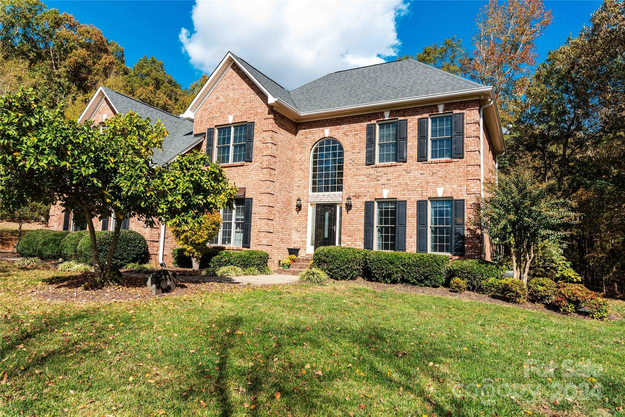 Property Photo:  8531 Haydens Way  NC 28025 