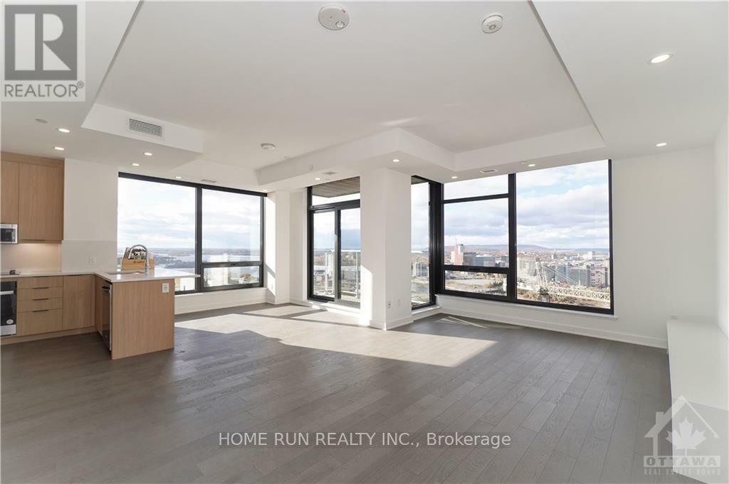 Property Photo:  340 Queen Street 2701  ON K1R 0G1 