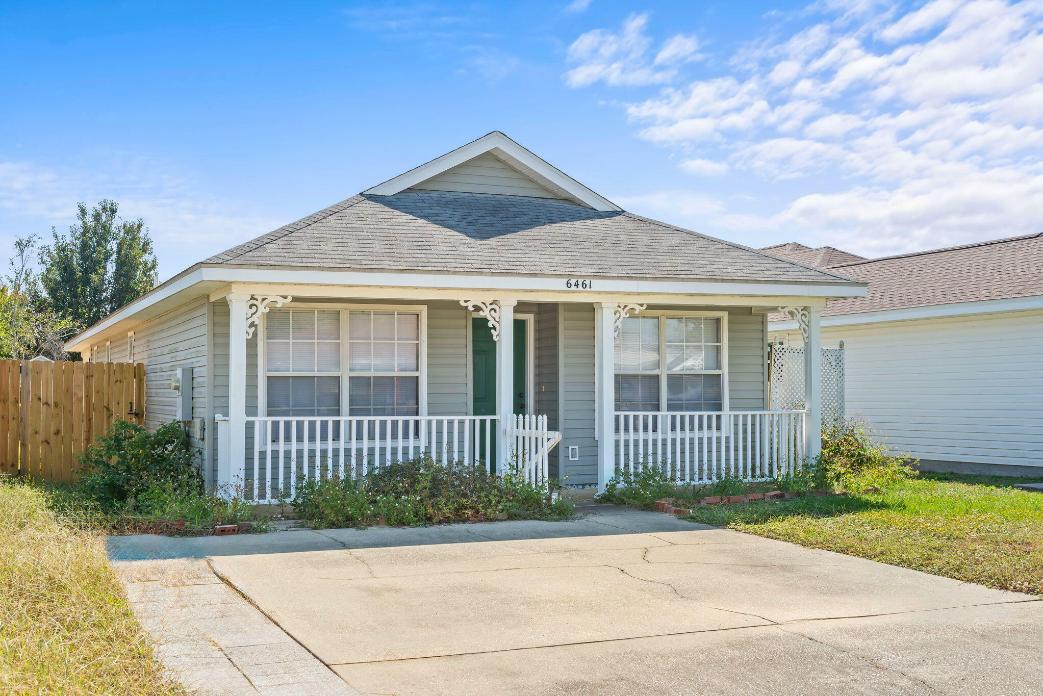 Property Photo:  6461 Starfish Cove  FL 32563 